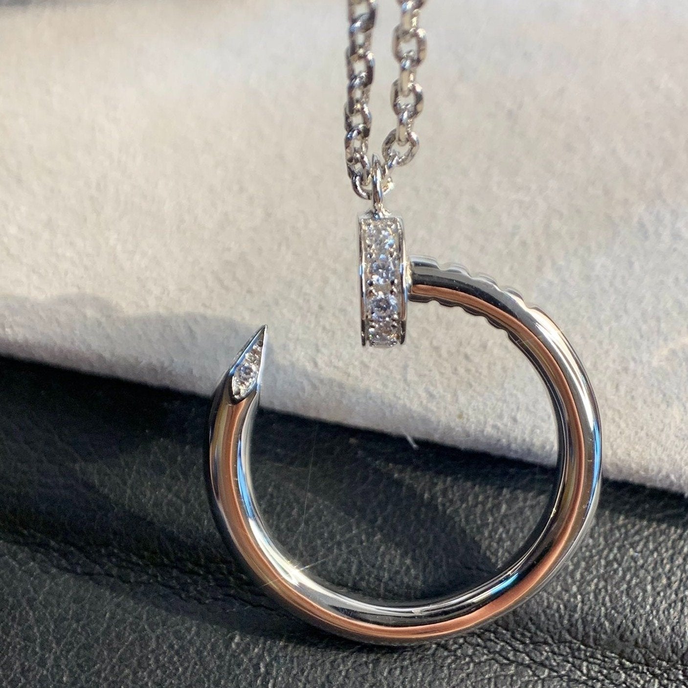 [Glow Muse]JUSTE NECKLACE SILVER