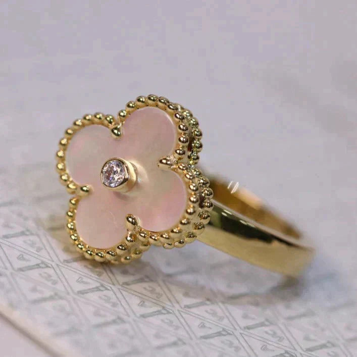 [Glow Muse]CLOVER PINK MOP RING GOLD DIAMOND