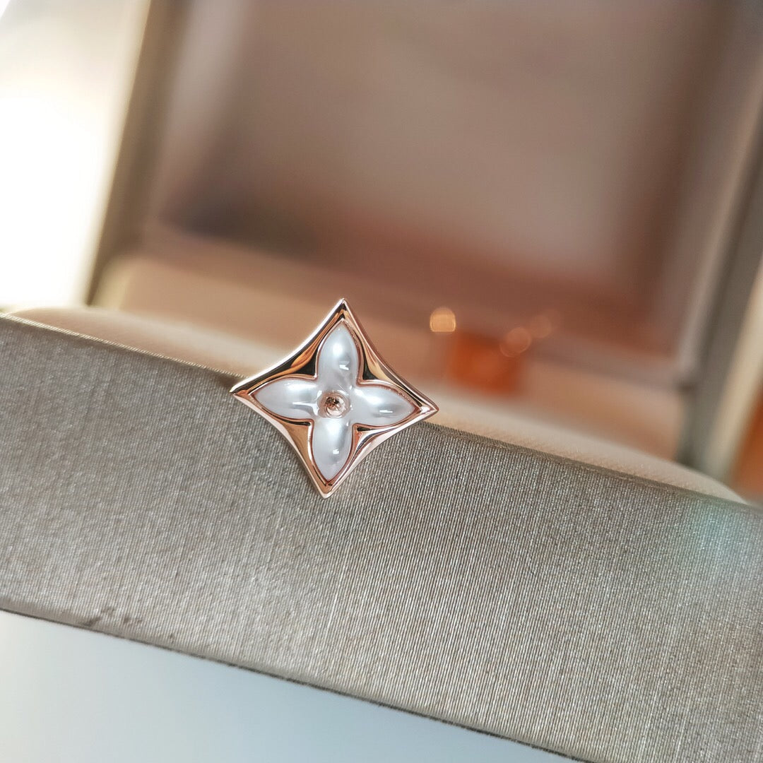 [Glow Muse]STAR MOP PINK GOLD EARRINGS