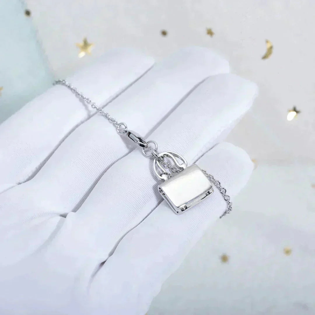 [Glow Muse]AMULETTE PEDANT SILVER NECKLACE