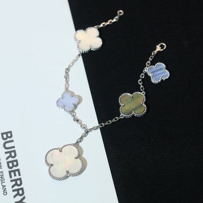 [Glow Muse]CLOVER BRACELET 5 MOTIFS MOP CHALCEDONY SILVER