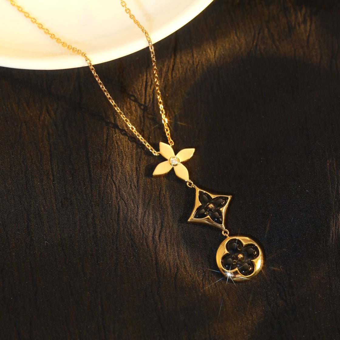 [Glow Muse]STAR AND SUN ONYX PINK GOLD NECKLACE