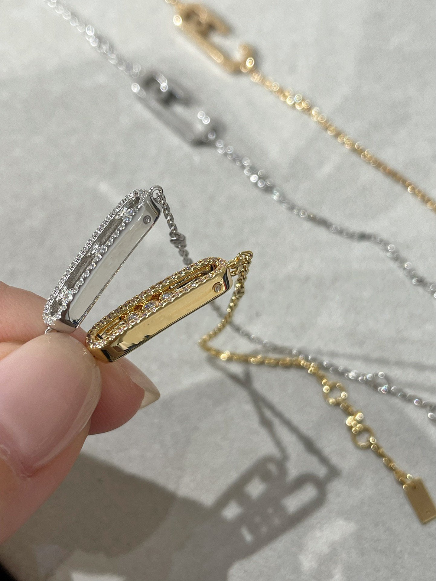 [Glow Muse]BABY MOVE DIAMOND BRACELET