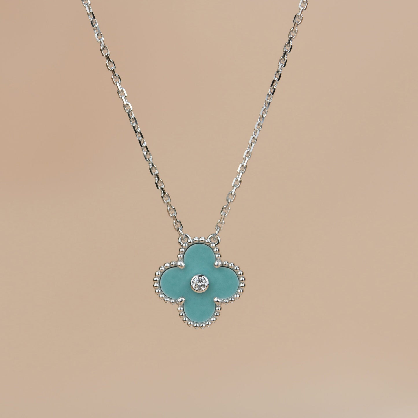 [Glow Muse]CLOVER 15MM DIAMOND SVRES PORCELAIN  NECKLACE SILVER