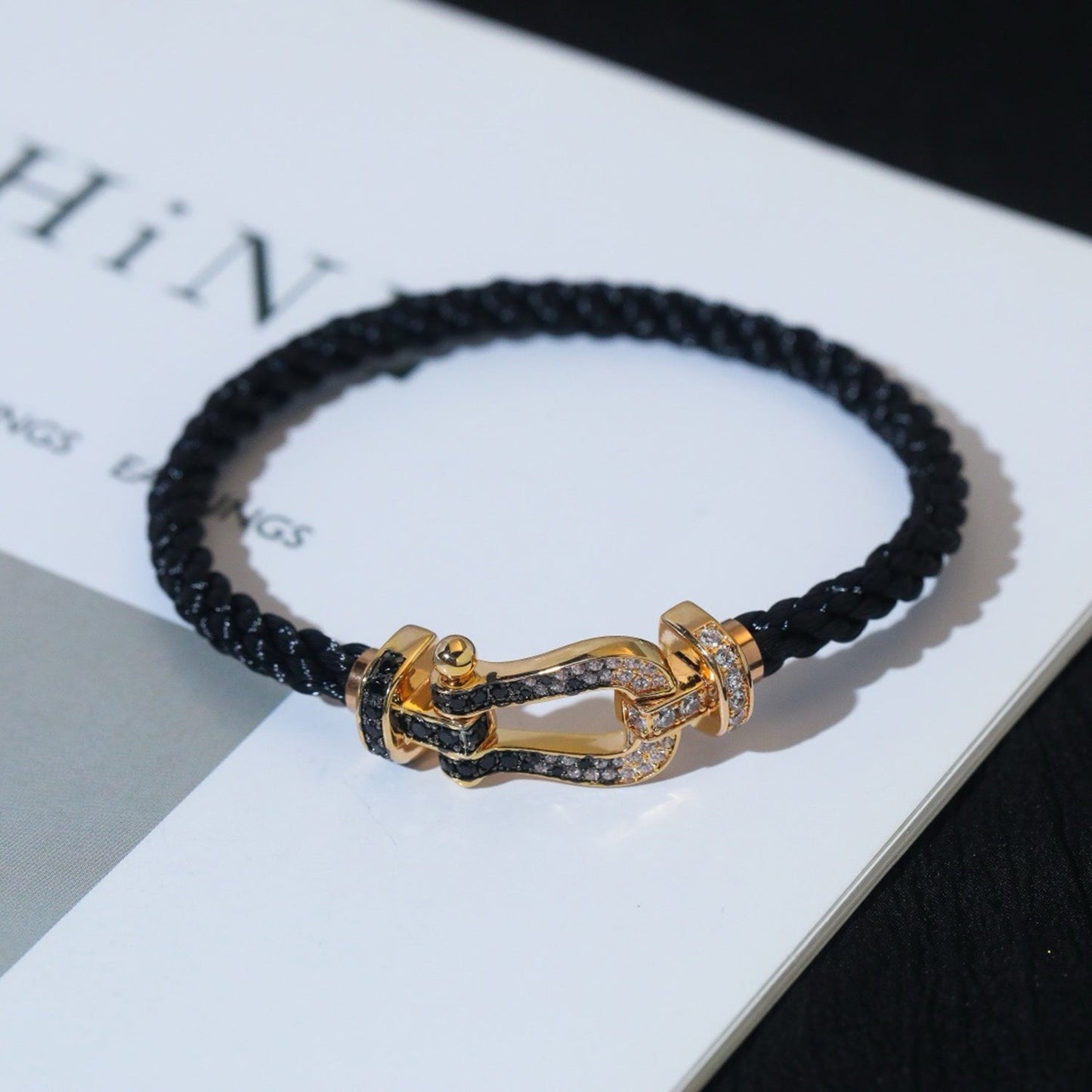 [Glow Muse]FORCE LARGE HORSESHOE BLACK WHITE DIAMOND BRACELET ROSE GOLD