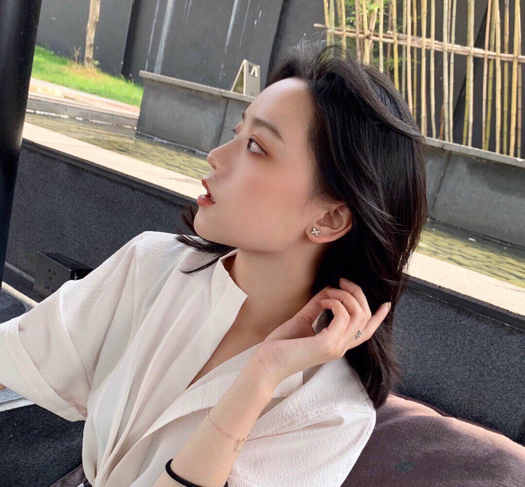 [Glow Muse]JEUX DE WHITE MOP ROSE GOLD DIAMOND EARRINGS