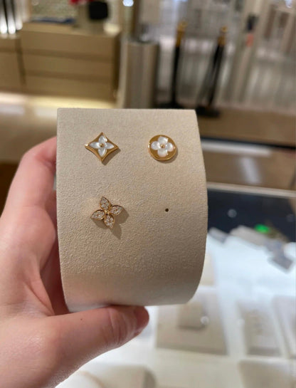[Glow Muse]STAR BLOSSOM STUD EARRINGS PINK GOLD DIAMONDS