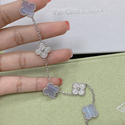 [⭐Glow Muse] CLOVER 5 MOTIF PURPLE CHALCEDONY BRACELET COLLECTION