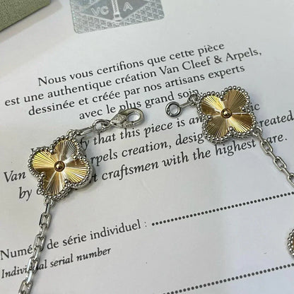 [⭐Glow Muse] CLOVER 5 MOTIF LASER BRACELET COLLECTION