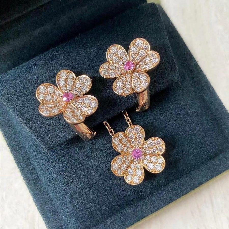 [Glow Muse]FRIVOLE ROSE GOLD FLOWER DIAMOND NECKLACE